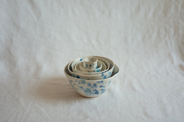 Nesting Bowls: Blue