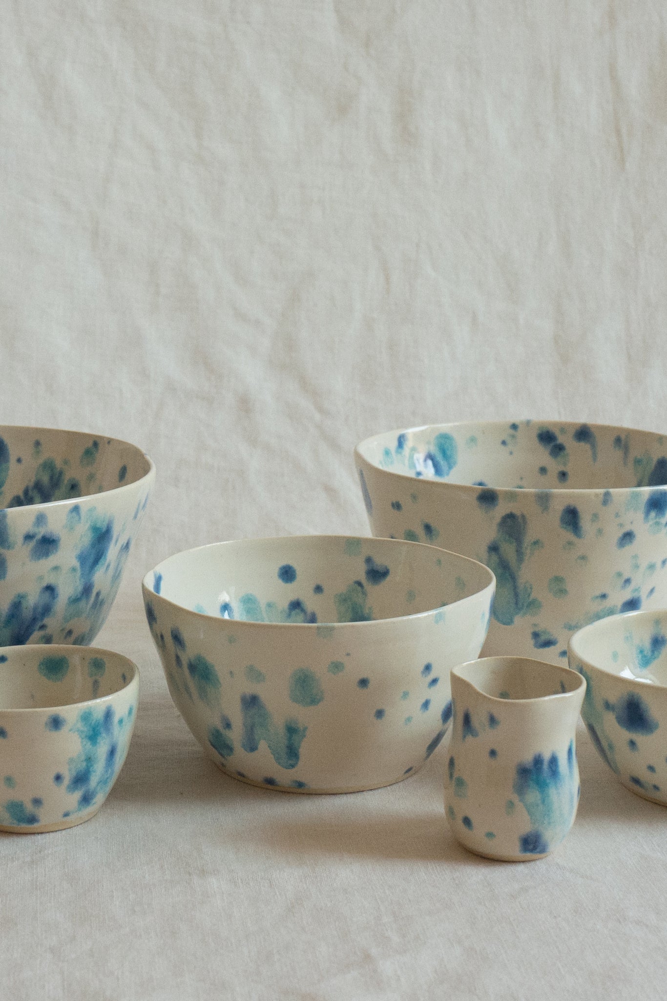 Nesting Bowls: Blue